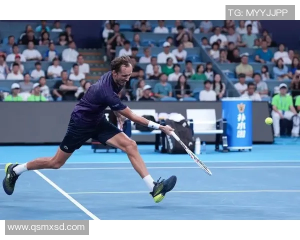 杭州网球队在锦标赛中的精彩表现与状态分析