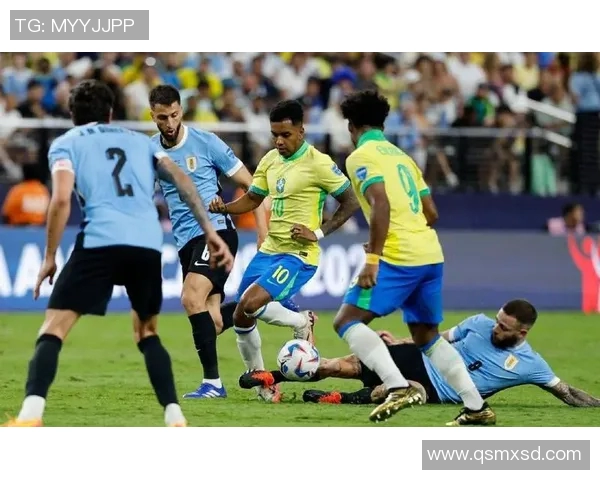 足球明星展现风采拍摄写真视频引发粉丝热议与期待 足球明星展现风采拍摄写真视频引发粉丝热议与期待